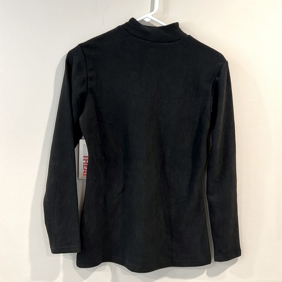 🔥NWT 32 Degrees Black Long Sleeve Turtleneck Top🔥 - Picture 2 of 6